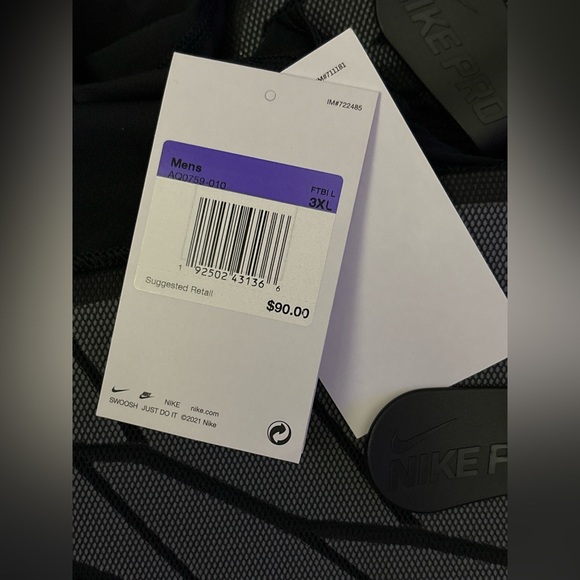 Size 3XL Nike Pro Combat HyperStrong 4 Pad Compression Football Shirt AQ0759-010 - Picture 9 of 12